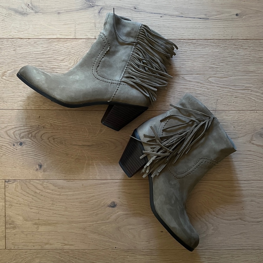 Sam Edelman Taupe Fringe Ankle Booties